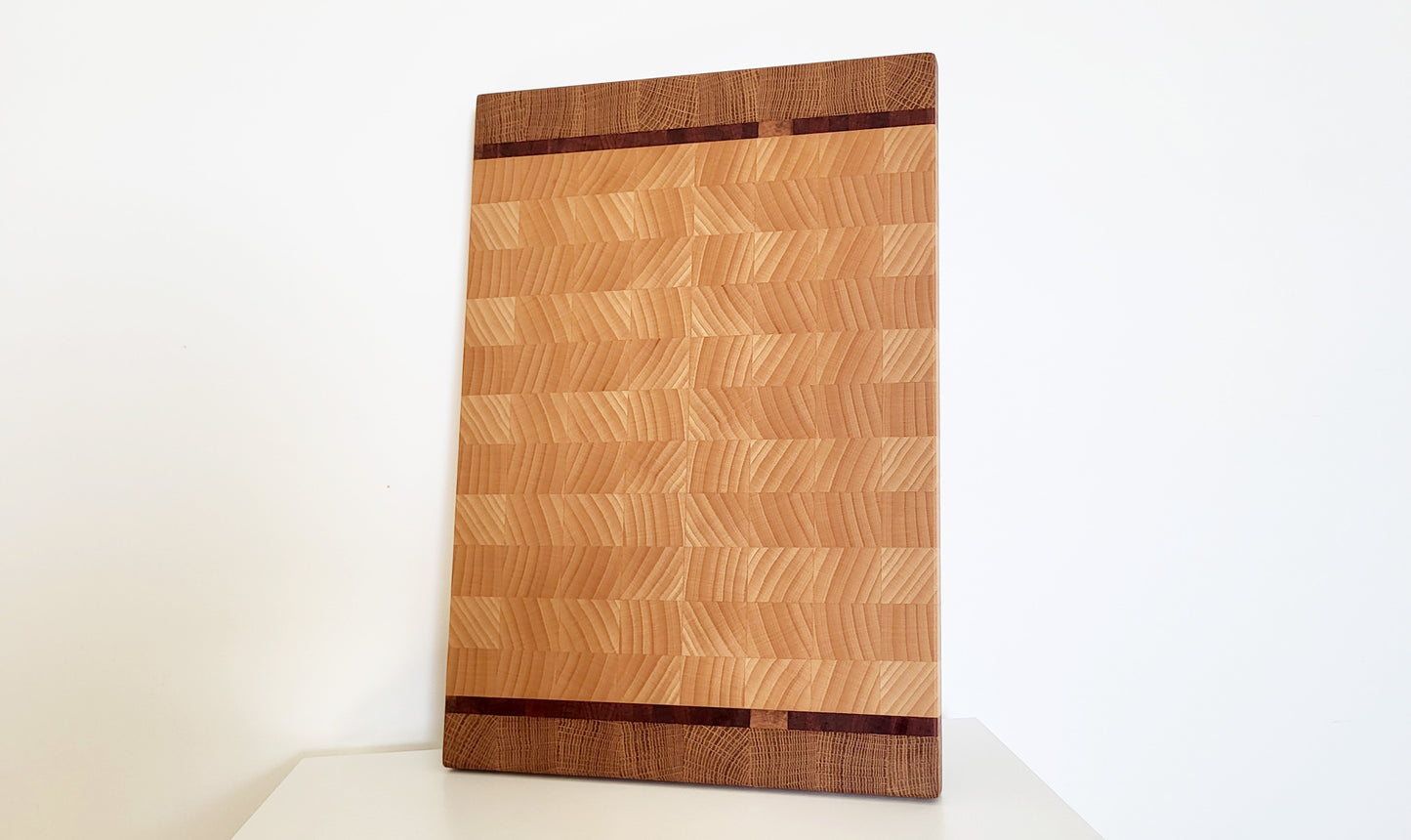 Premium Wooden Cutting Board Handcrafted by Homy Stork