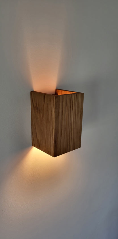 Minimalist Handcrafted Wood Wall Light | Homy Stork