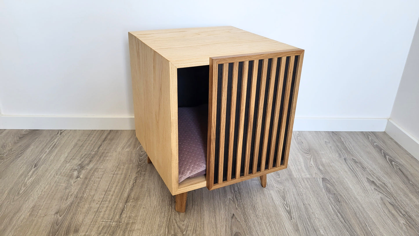 Handcrafted Wooden Pet House | Homy Stork