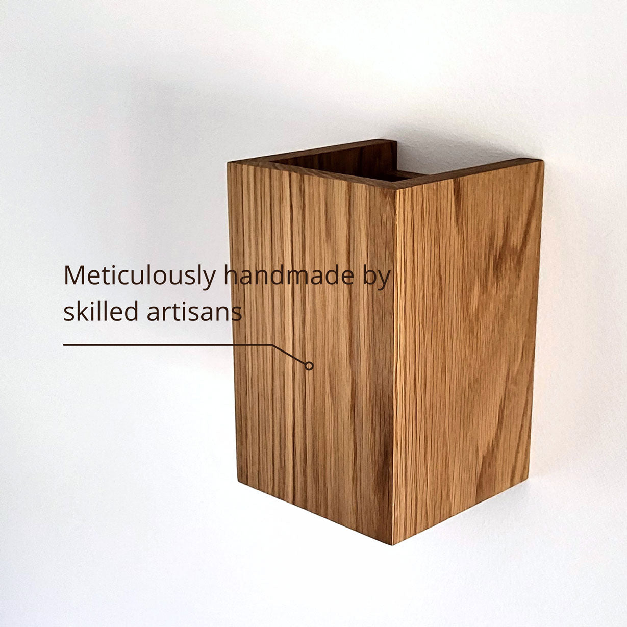 handcrafted-wood-wall-light-homystork