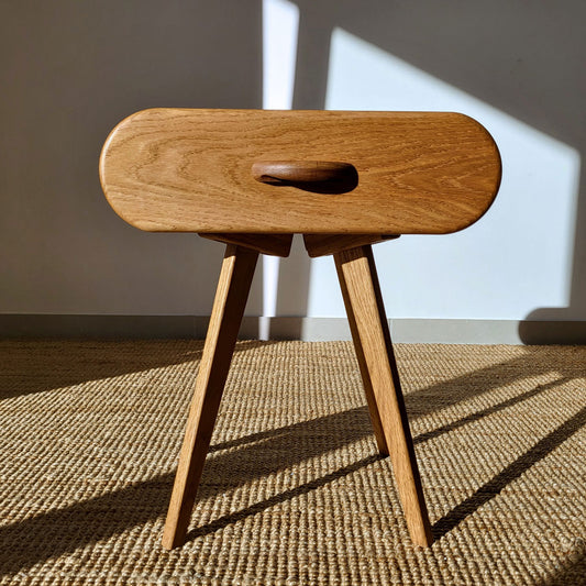 wood-bedside-table-homystork